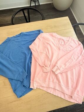 Aerie sweatshirts